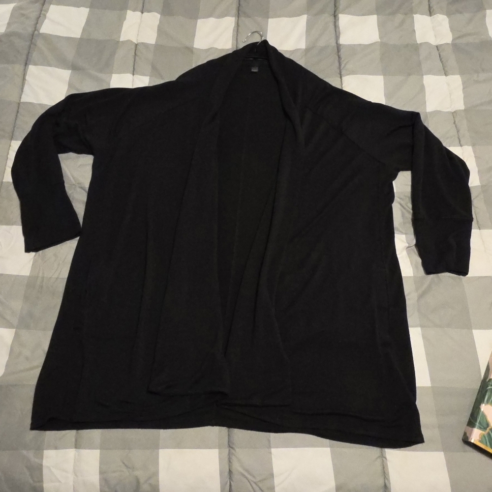 2X HYBA Black Open Front Flowy Cardigan